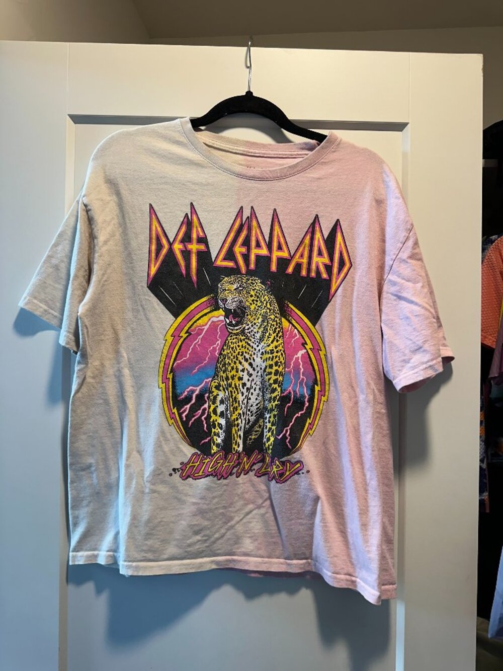 Def Leppard band tee